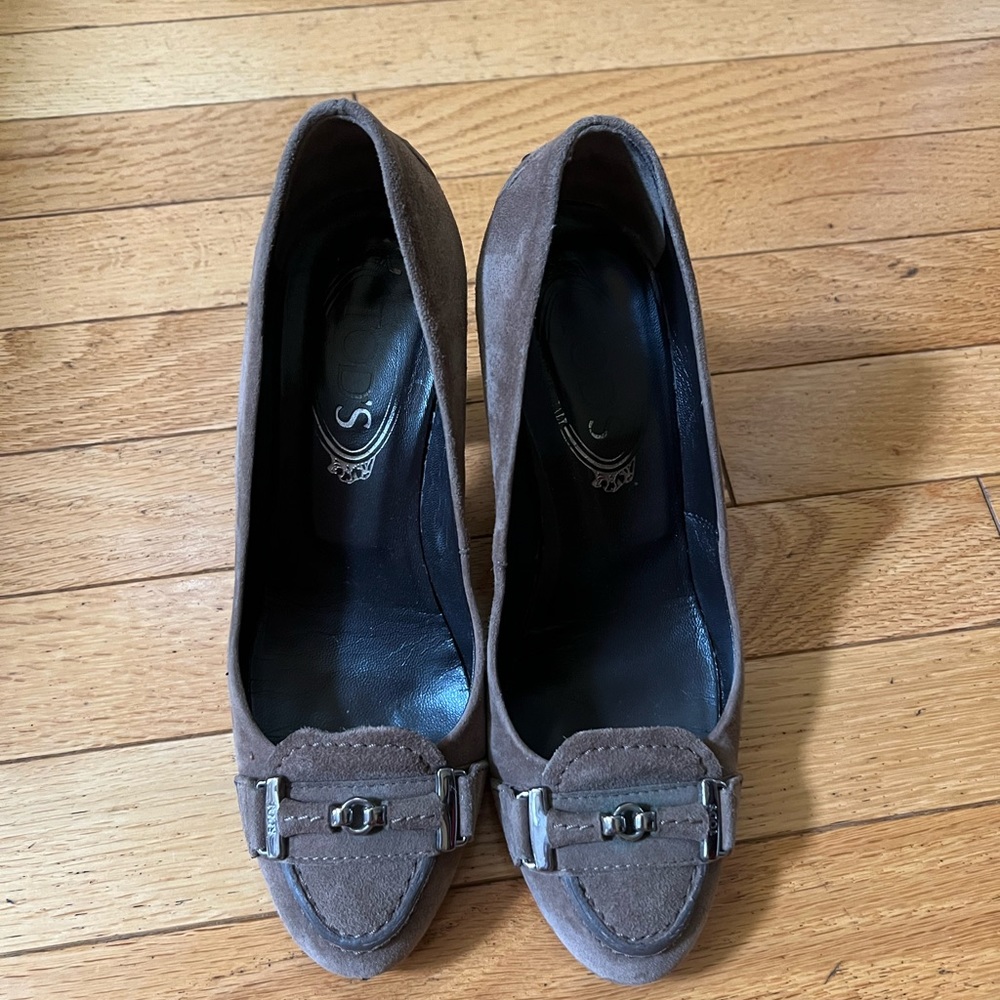Tod’s high heels